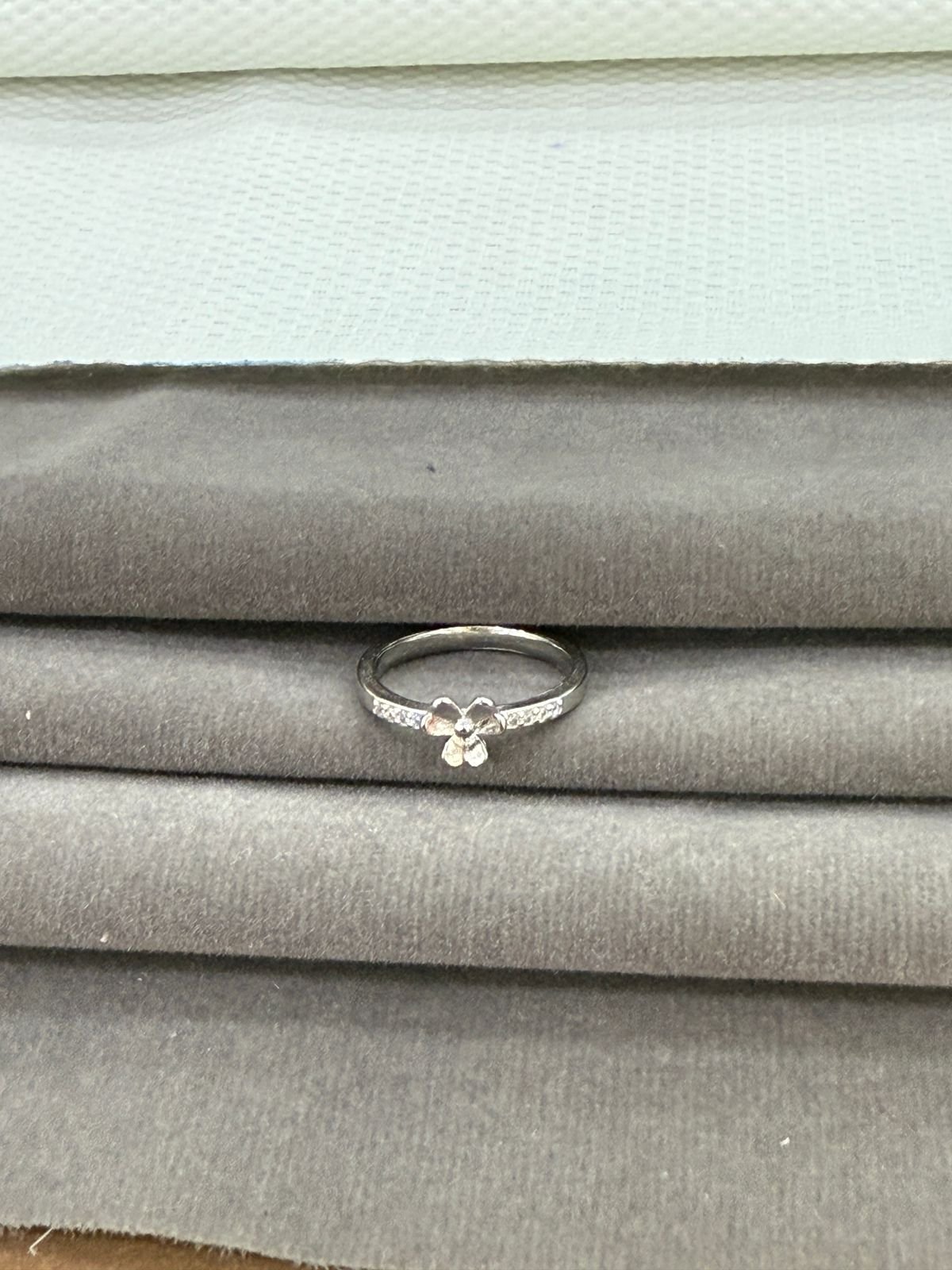 92.5 Silver Clover  Ring